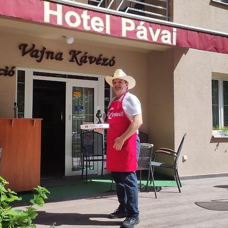 Hotel Pavai Гайдусобосло Екстер'єр фото